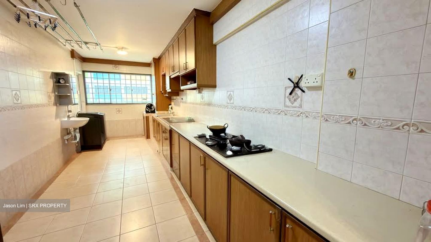 Blk 642 Yishun Street 61 (Yishun), HDB 5 Rooms #572229041